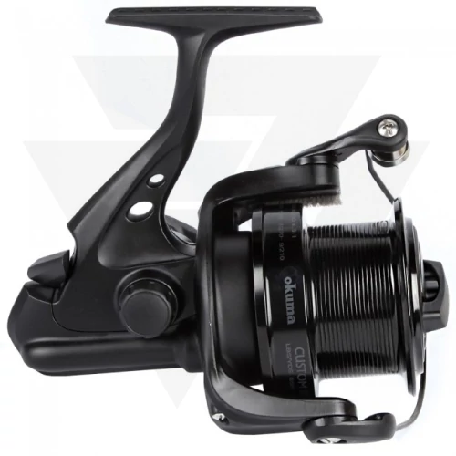 Okuma Custom Black CB-60 Távdobó Orsó (műanyag hajtókarral)