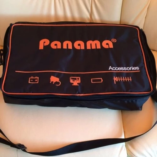 Panama® Tartozékos Táska