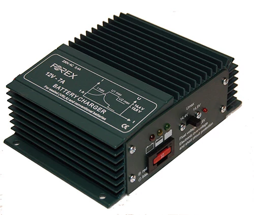 Forex Professional Battery Charger T127 Akkumulátortöltő (12V/7A)