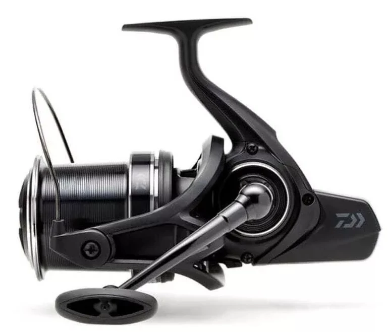 Daiwa Távdobó Orsó 23 Emblem 45 SCW QD